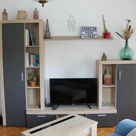 Apartamento Corralón Tahonas. Centro Histórico *