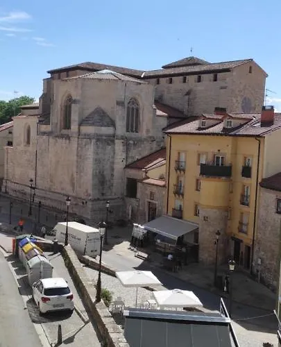 Corralon Tahonas. Centro Historico Apartament Burgo